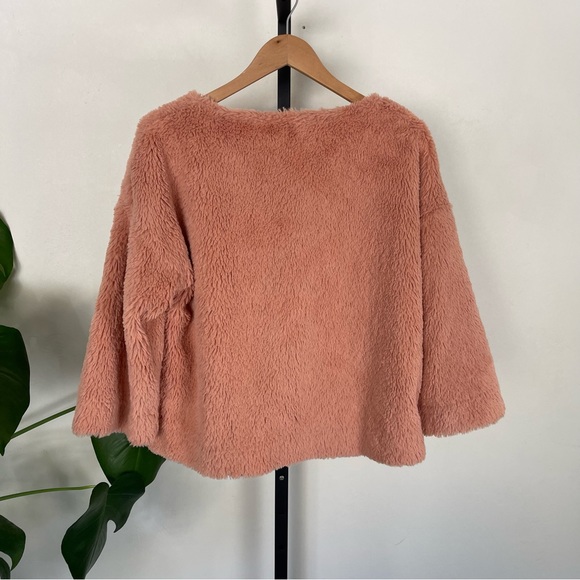 Madewell S Blush Pink Faux Fur 3/4 Sleeve Fleece top Measurements in Photos - Picture 4 of 8